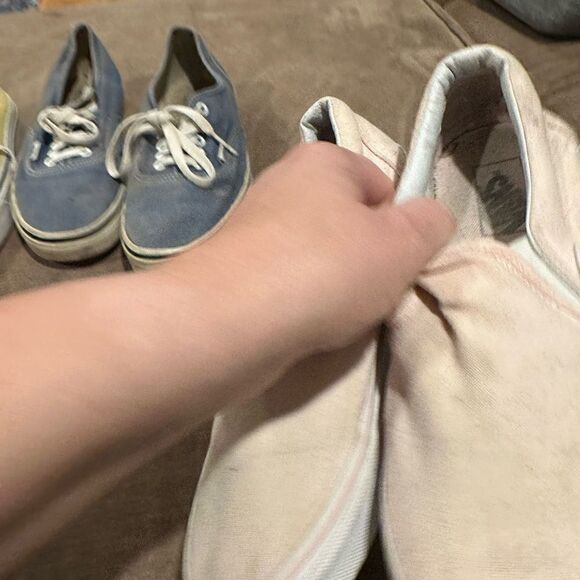 Light pink slip on vans 8.0 women’s - Picture 3 of 3